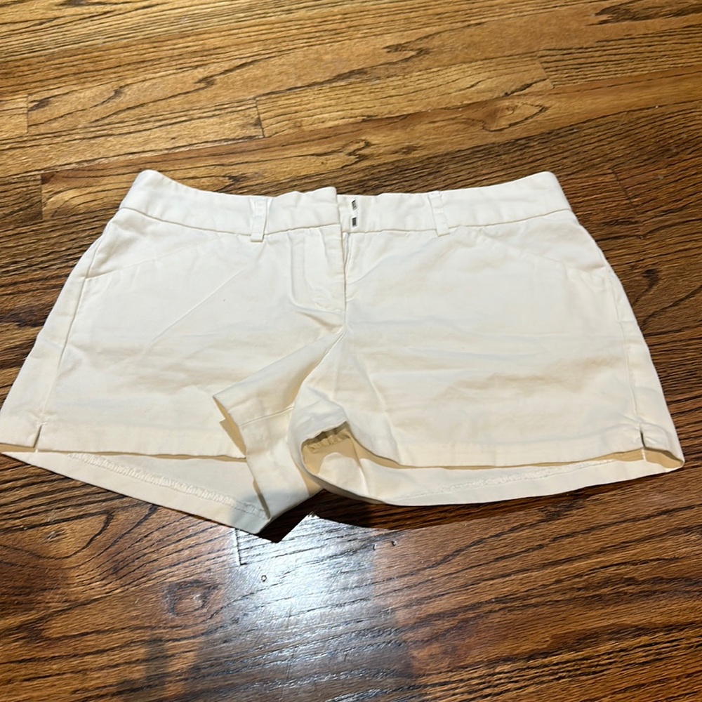 Classic Chino Short Shorts